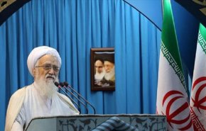 خطيب طهران يحذر شعبي العراق ولبنان من دسائس الاعداء