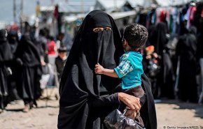 نساء بـ'داعش' يرفعن دعوى في هولندا للعودة من سوريا