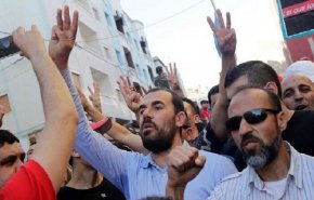 السجون المغربية تعاقب عددا من معتقلي 