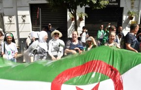 حزب جزائري: بعض النقابات تحاول تعطيل العملية الانتخابية  