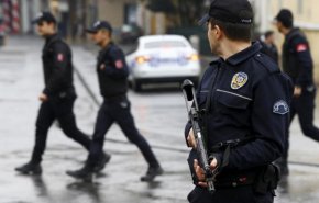 تركيا تعلن اعتقال 17 أجنبيا للاشتباه بتورطهم مع 