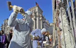 فيديو.. إحتفال بالذكرى الـ30 لسقوط جدار برلين عام 1989
