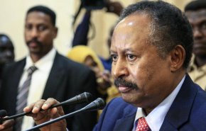 حمدوك يعتبر رفع اسم السودان من قائمة الإرهاب أكبر تحديات حكومته