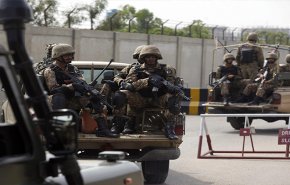مقتل 5 عناصر لأمن إثر هجوم مسلح وسط باكستان