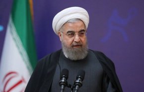 أية طاولة مفاوضات تجلس ايران خلفها؟ روحاني يجيب 