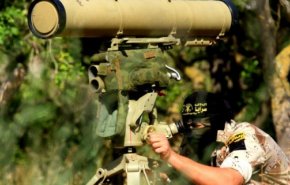 المقاومة الفلسطينية تستهدف ناقلة جند بصاروخ موجه