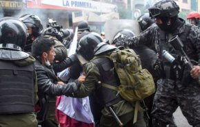 تشدید اعتراضات به انتخاب «آنز» بعنوان رئیس‌جمهور موقت بولیوی