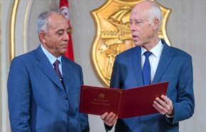 من هو رئيس الوزراء المكلف بتشكيل الحكومة بتونس؟+فيديو