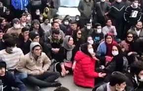 بالفيديو.. شاهد حقيقة 'التظاهرات' في ايران