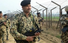 مقتل جندي هندي وإصابة اثنين في انفجار بالقرب من كشمير
