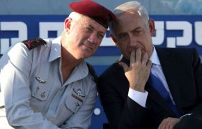 غانتس يلتقي نتانياهو آملاً بالخروج من الأزمة السياسية