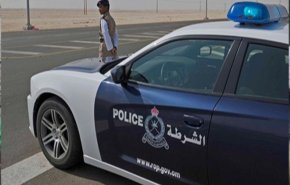  القبض على مجرم إعتدى على أربعة شباب في عمان