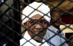 قوى الحرية والتغيير في السودان تتمسك بتسليم البشير للجنائية الدولية‎