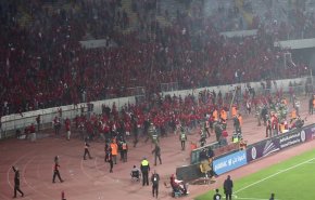  توقيف 51 مشجعا عقب مباراة الرجاء والوداد في المغرب