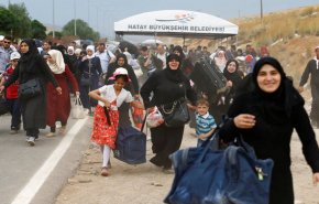 عودة 370 ألف سوري من تركيا إلى المناطق المحررة