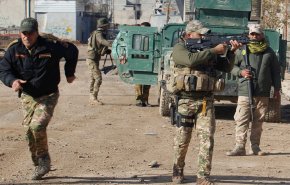 القوات العراقية تعتقل داعشيا في أيسر الموصل