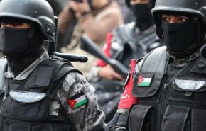 الأمن الأردني يحبط تهريب 40 ألف حبة من المخدرات