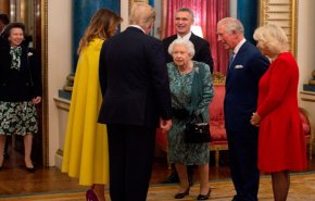 بالفيديو والصورة.. عندما الأميرة البريطانية تغضب ترامب وملانيا