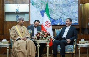 وزير الصناعة العماني: حان الوقت للقفزة الكبرى في العلاقات مع ايران