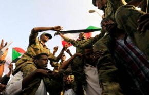 النائب العام السوداني يعلن رفع الحصانة عن متهمين بقتل متظاهرين
