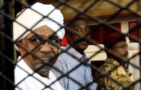  عمرالبشیر به ۱۰ سال زندان محکوم شد