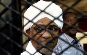 البشير اعترف بتلقي اموال من السعودية قبل سقوط نظامه 