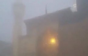 تصاویر منتشر شده از هوای غبارآلود امروز صحن حرم مطهر علوی