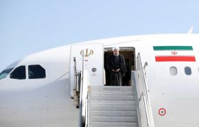 الرئيس روحاني يصل الى كوالالمبور