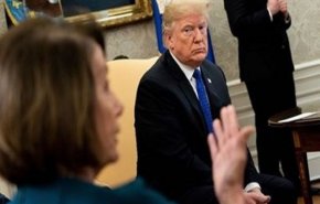 بيلوسي: إحالة ترامب للمحاكمة يوم عظيم للدستور وحزين لأمريكا