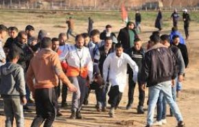 30 إصابة خلال قمع الاحتلال المشاركين في مسيرات العودة
