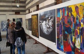 أكثر من 215 عملاً فنياً سوريا في معرض الخريف