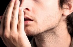 ۵ علت بوی بد دهان و راهکارهای از بین بردن آن