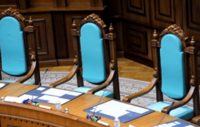 المحكمة الدستورية ترفض مشروع قانون مقدم من الرئيس الأوكراني