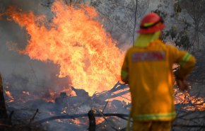 إجلاء عشرات الآلاف جراء حرائق الغابات في أستراليا