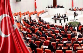 جلسة طارئة للبرلمان التركي الخميس بشأن ليبيا