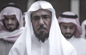 عبد الله العودة: أبي يعذب بسجون السعودية ومحروم حتى من النوم