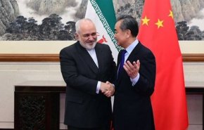 ظريف: ايران تدافع عن حقوقها ومصالحها القانونية