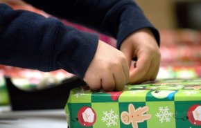 بالفيديو.. رد فعل مؤثر لطفل تلقى هدية في عيد الميلاد