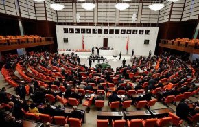 البرلمان التركي يحسم قراره بشأن إرسال قوات إلى ليبيا