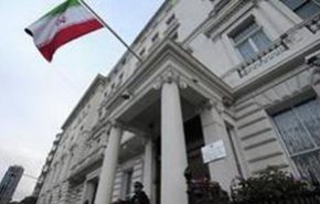 حضور جمعی از مقامات لبنان در سفارت ایران برای عرض تسلیت