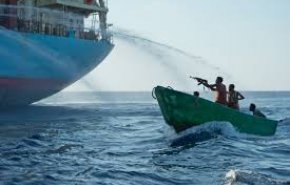 مقتل واختطاف7 من البحرية النيجيرية في هجوم قراصنة