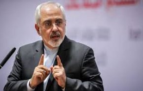 ظريف:على دول المنطقة ألا تضحي بجيرانها من أجل أمريكا