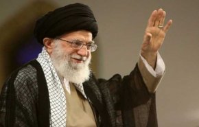  قائد الثورة: الشعب الإيراني وجه صفعة قوية لأميركا