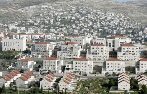 نتنياهو يجمد بناء ألفي وحدة سكنية بالقدس المحتلة