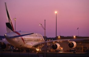 الإمارات تلغي رحلاتها الجوية إلى بغداد