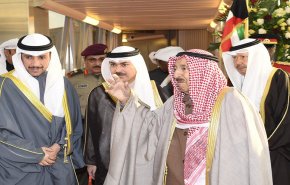 امير الكويت يصل عمان لتقديم العزاء بوفاة السلطان قابوس