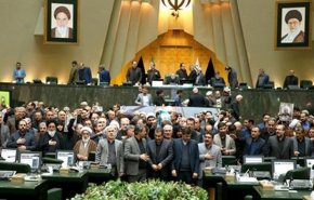 البرلمان الايراني يؤكد دعمه الحازم لحرس الثورة وبرامجه