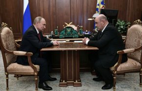 بوتين يرشح رئيس هيئة الضرائب لرئاسة الوزراء