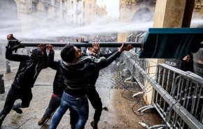 فيديو...تصاعد وتيرة الاشتباكات في بيروت
