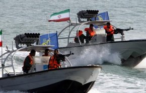 توقیف سه قایق صیادی غیرمجاز کویتی در بندر ماهشهر

